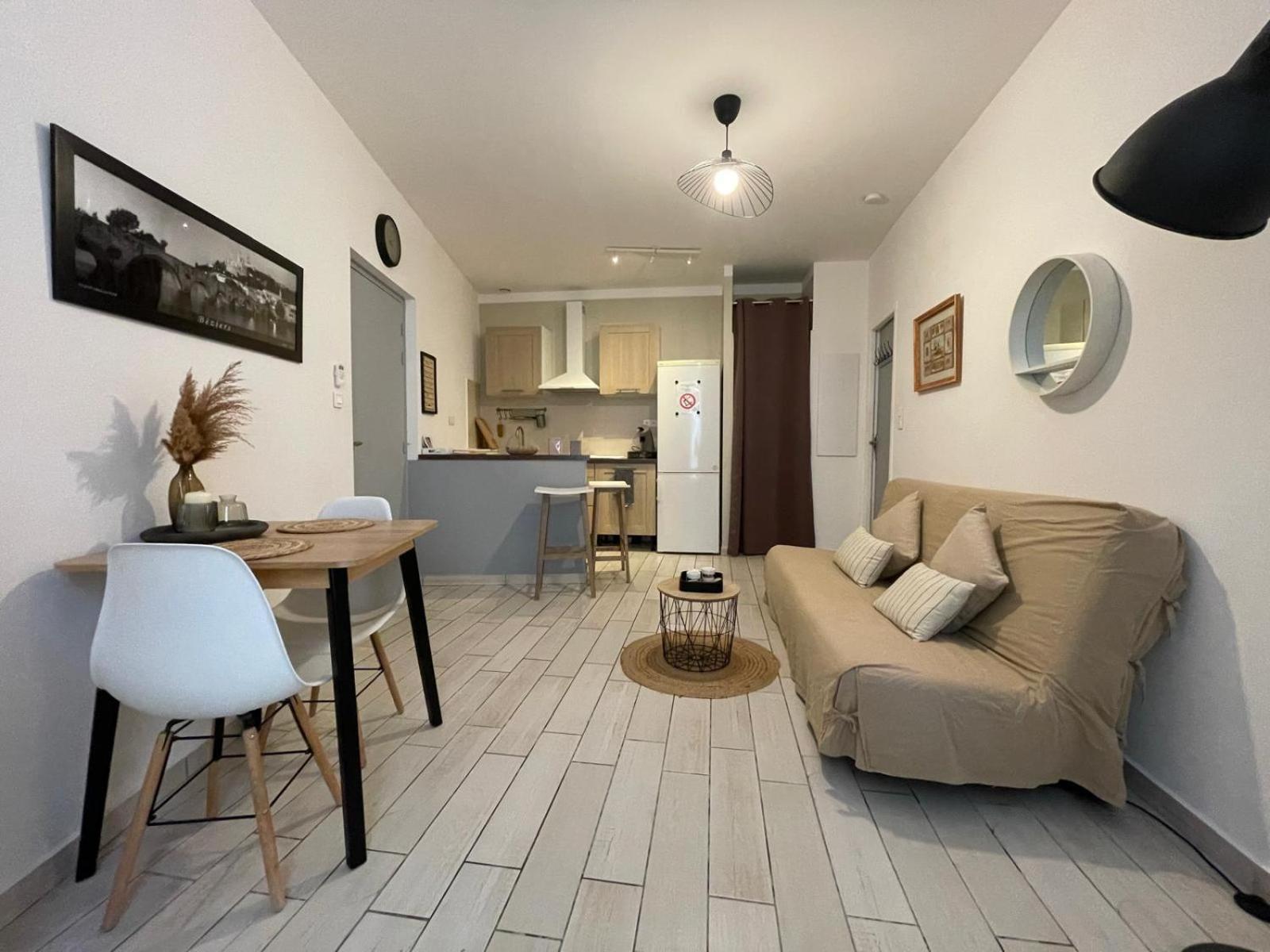 Joli Appartement Hypercentre T2, Classe Meuble De Tourisme 3 Avec Parking Gratuit Béziers Eksteriør bilde